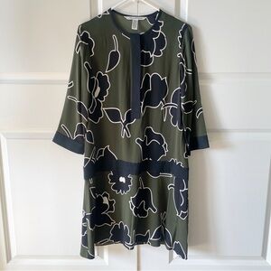 Diane Von Furtsenberg Nadine Silk Green Floral Drop Waist Dress Size 10
